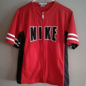 Boys size large 14-16 Nike zip-up shirt red/black